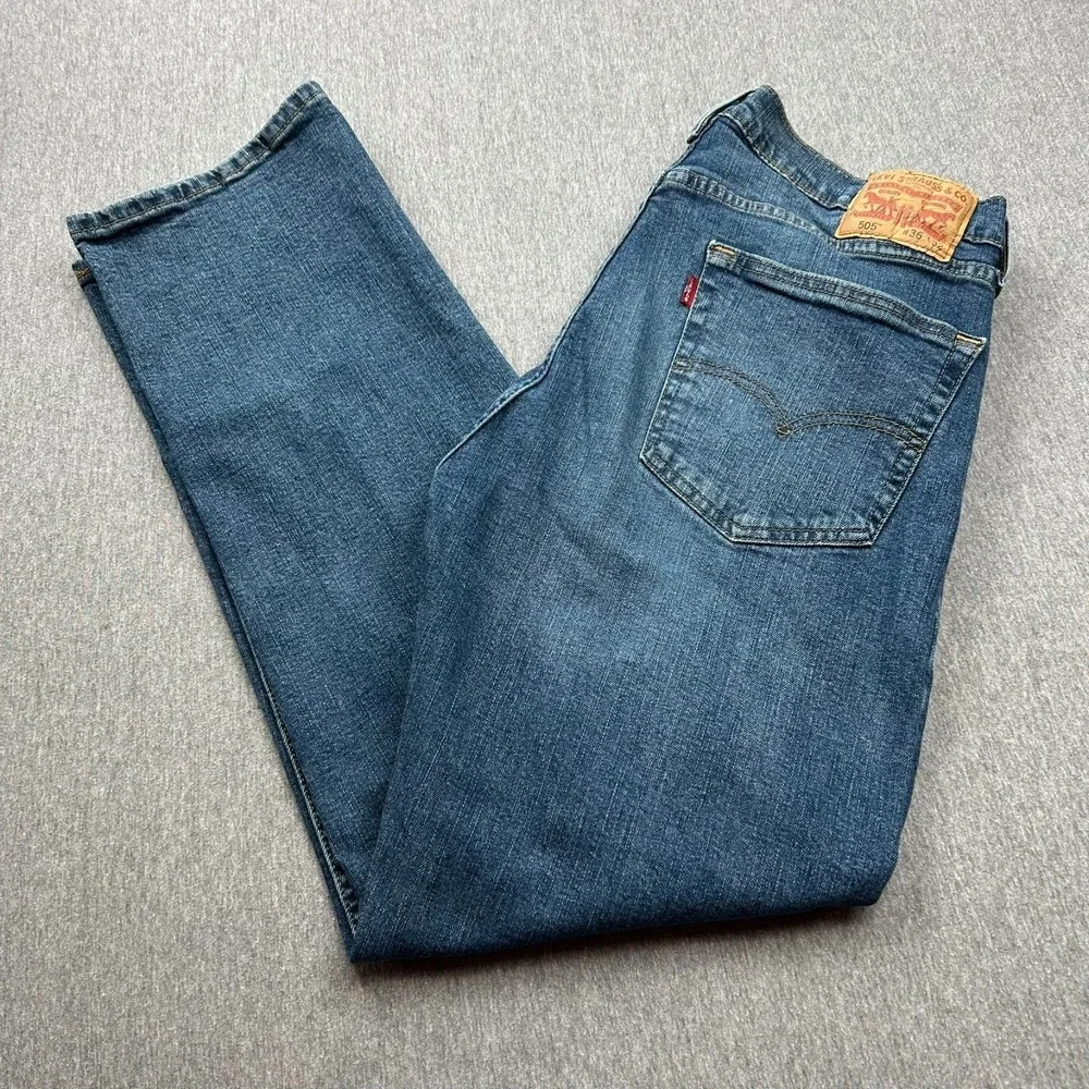 Levi's 505 Straight Leg Jeans Mens 34x31 Blue‎ Denim Pants Classic Red Tab